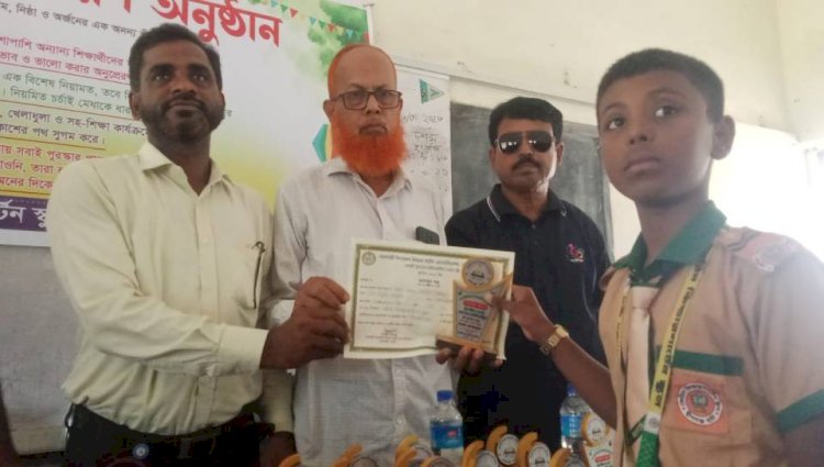 জেরিন কিন্ডারগার্টেন স্কুলের মেধাবী শিক্ষার্থীদের মাঝে পুরুষ্কার বিতরণ