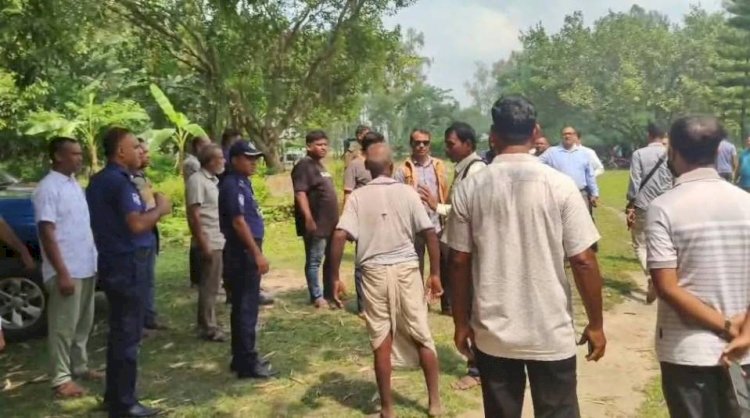 ঠাকুরগাঁওয়ে রসিক রায় জিউ মন্দিরে দুর্গা প্রতিমা প্রবেশকে কেন্দ্র করে ইসকন-সনাতনীদের সংঘর্ষ