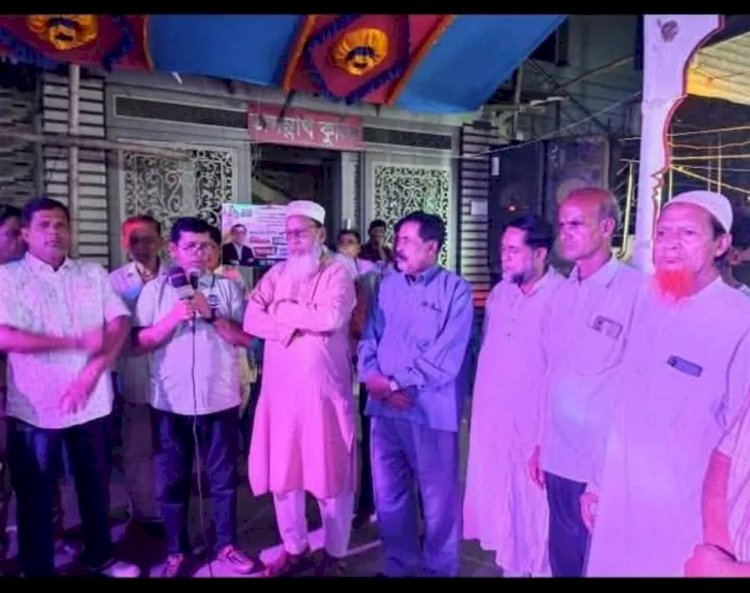 বুড়িচংয়ে পূজা মণ্ডপ পরিদর্শন ও আর্থিক সহযোগিতা প্রদান করলেন চেয়ারম্যান পদপ্রার্থী আব্দুল কাদের ভূঁইয়া