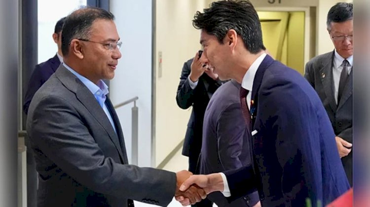 টোকিওতে তারেক রহমান–সানায়ে তাকাইচির বৈঠক, বাংলাদেশ–জাপান সম্পর্কে নতুন কূটনৈতিক সম্ভাবনা।